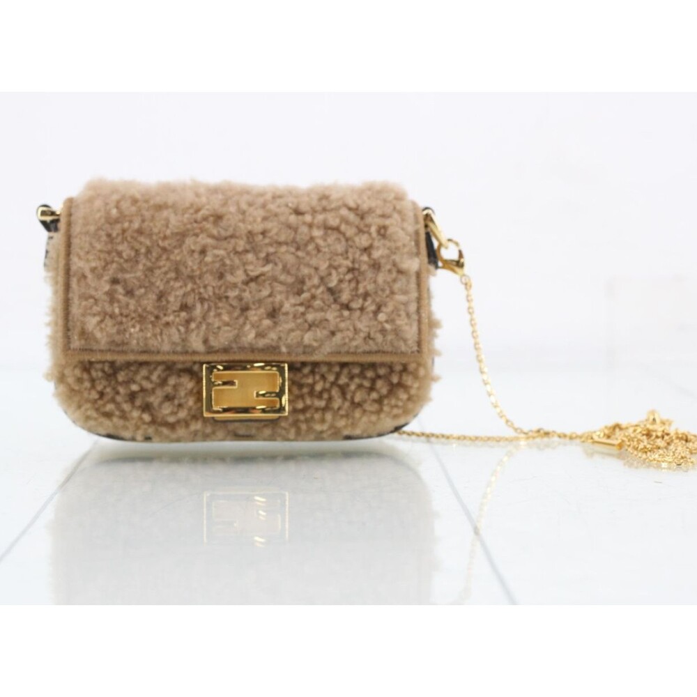 Fendi Baguette Bag Tan and Gold Shearling Mini with original COA, tags, dust bag - Picture 2 of 16
